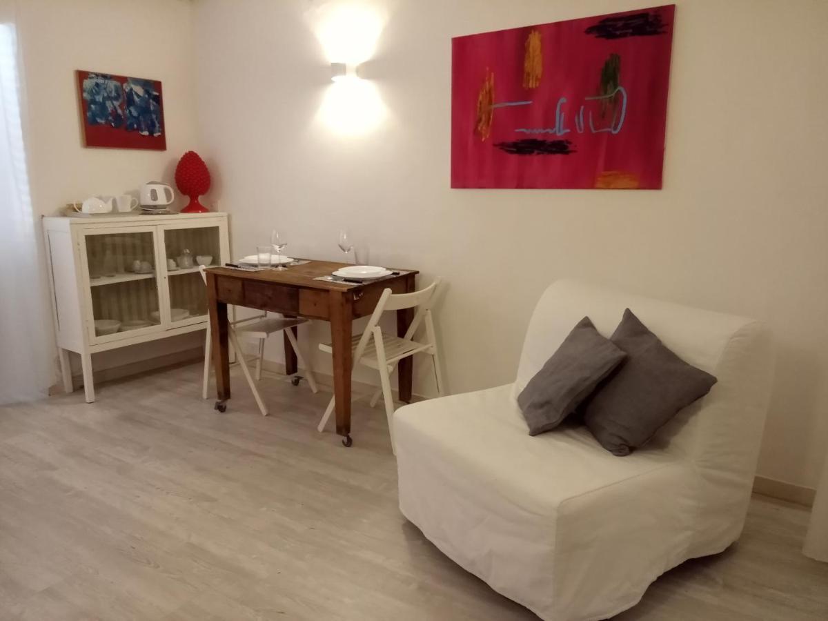 Apartment Studio10